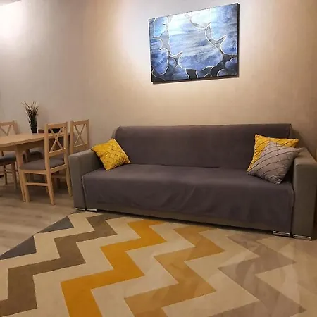 شقة Seven Days, 2 Pokoje, Garaz W Cenie فروتسواف