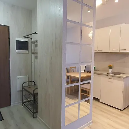 شقة Seven Days, 2 Pokoje, Garaz W Cenie فروتسواف